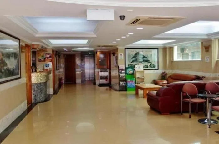 Man Va Hotel